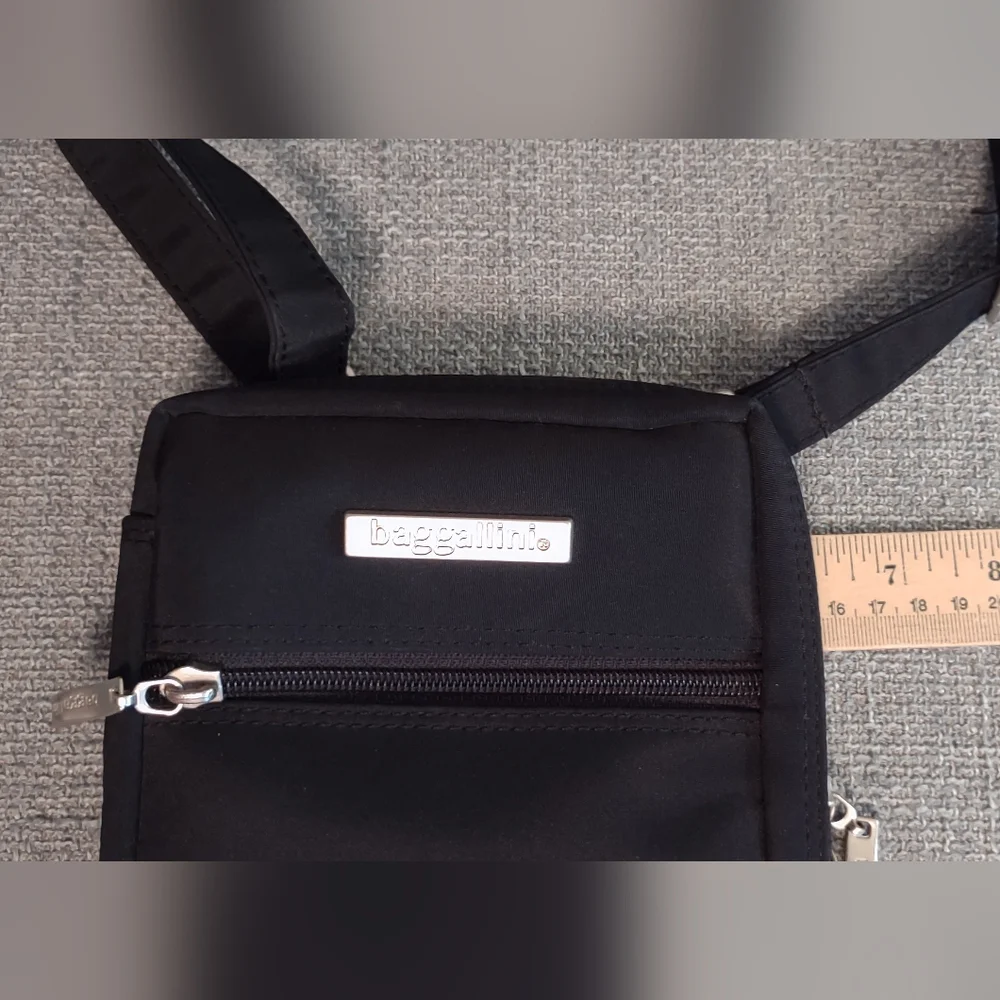 Firm Final Price!*Baggallini convertible bag - Picture 2 of 4